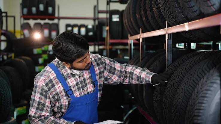 Flat tyre and puncture repair service